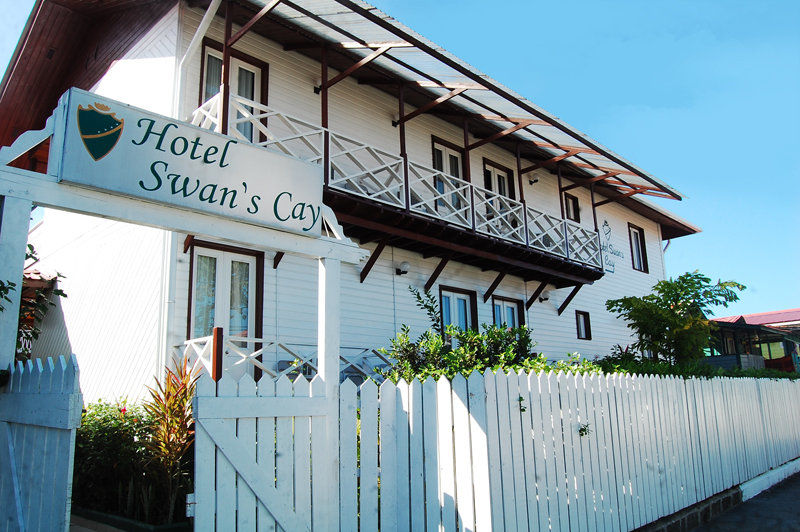 Swans Cay Hotel Bocas Town Kültér fotó